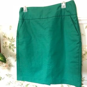Dalia collection green pencil skirt size 6 euc